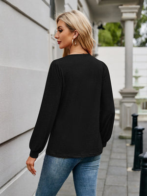 Classic Calling V Neck Long Sleeve Tee