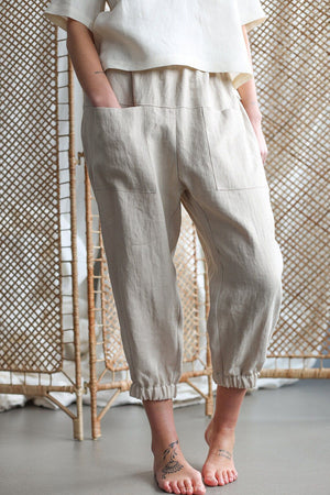 Dreaming of Summer Days Mid-Rise Waist Pants with Pockets