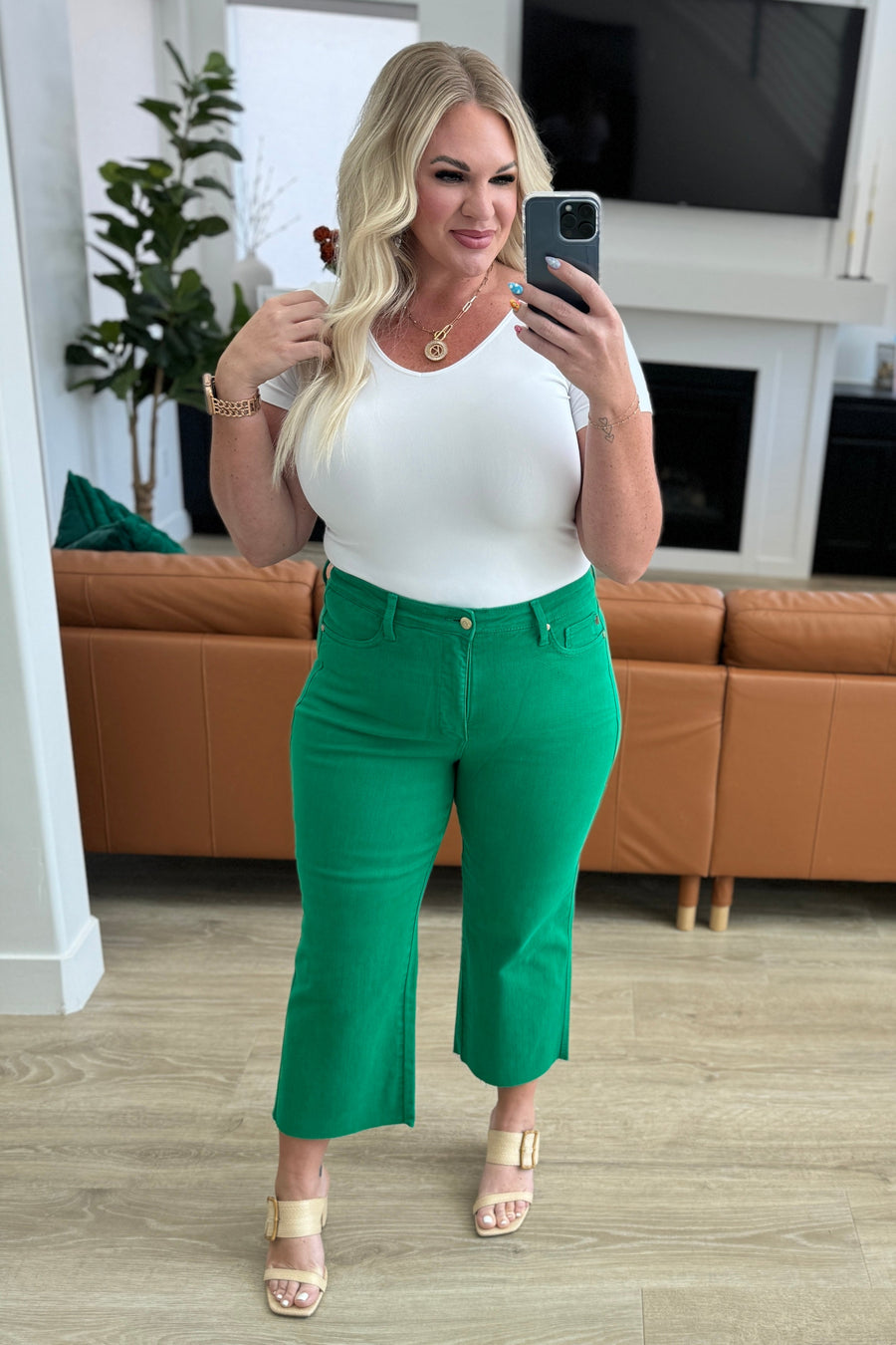 Lisa High Rise Control Top Wide Leg Crop Jeans in Kelly Green by Judy Blue