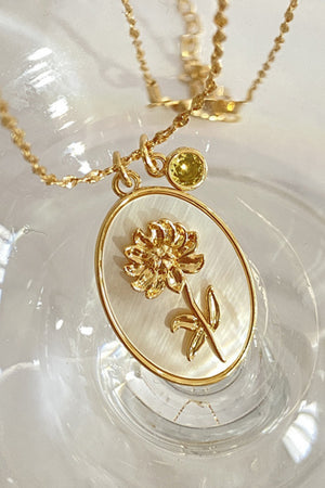 Birthday Flower Shell Pendant Necklace