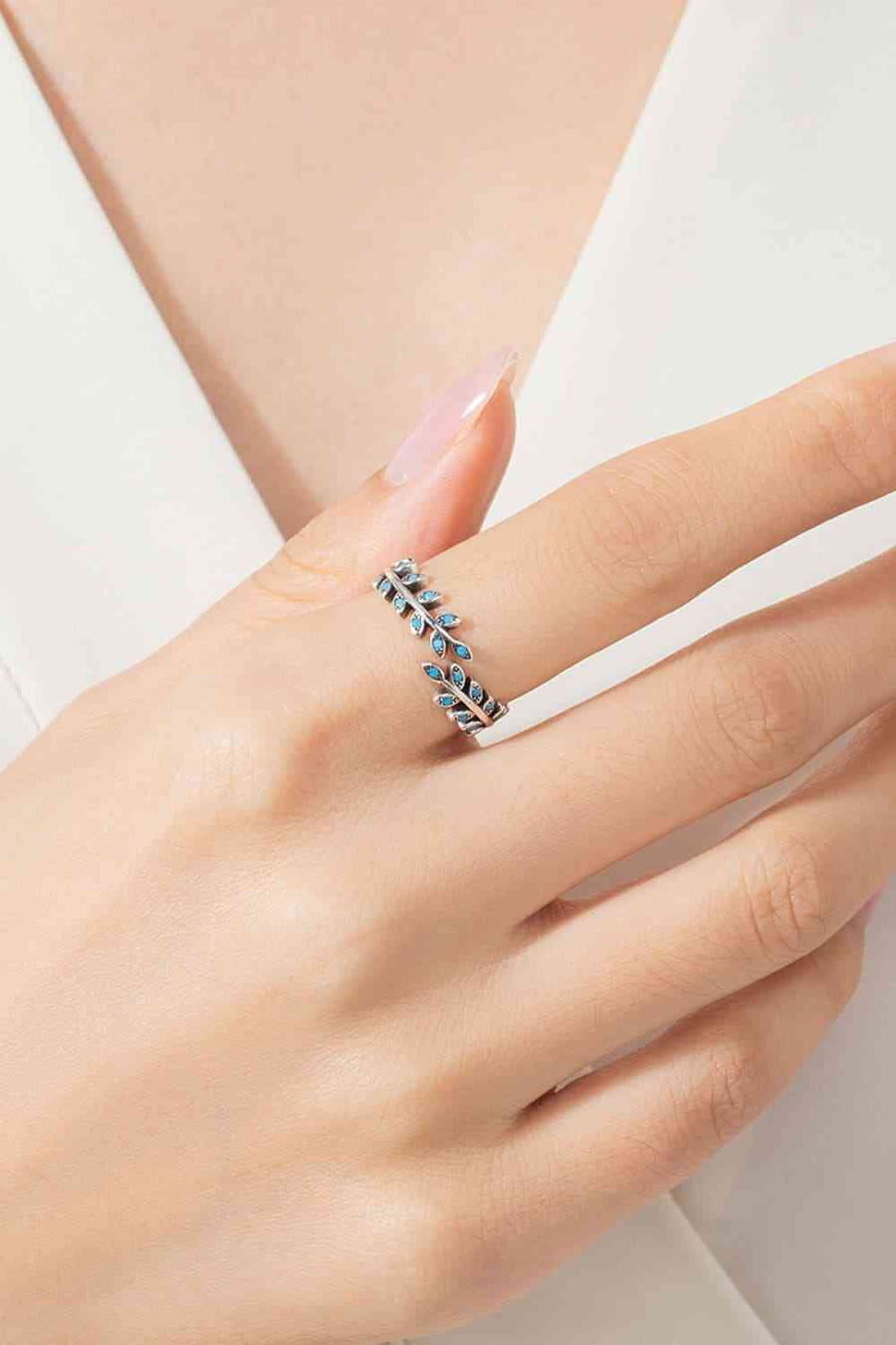 925 Sterling Silver Leaf Bypass Ring